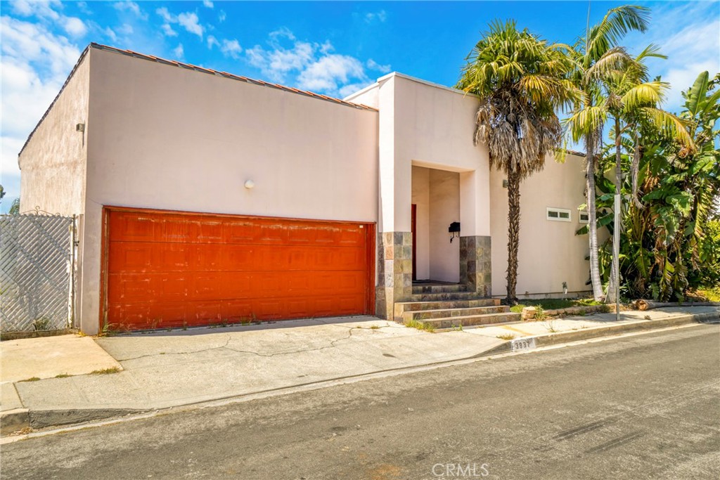 3837 Sherview Property Photo 3