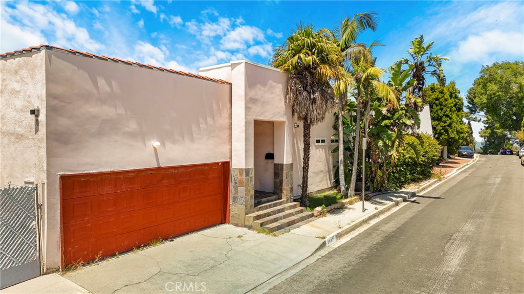 3837 Sherview Property Photo 4