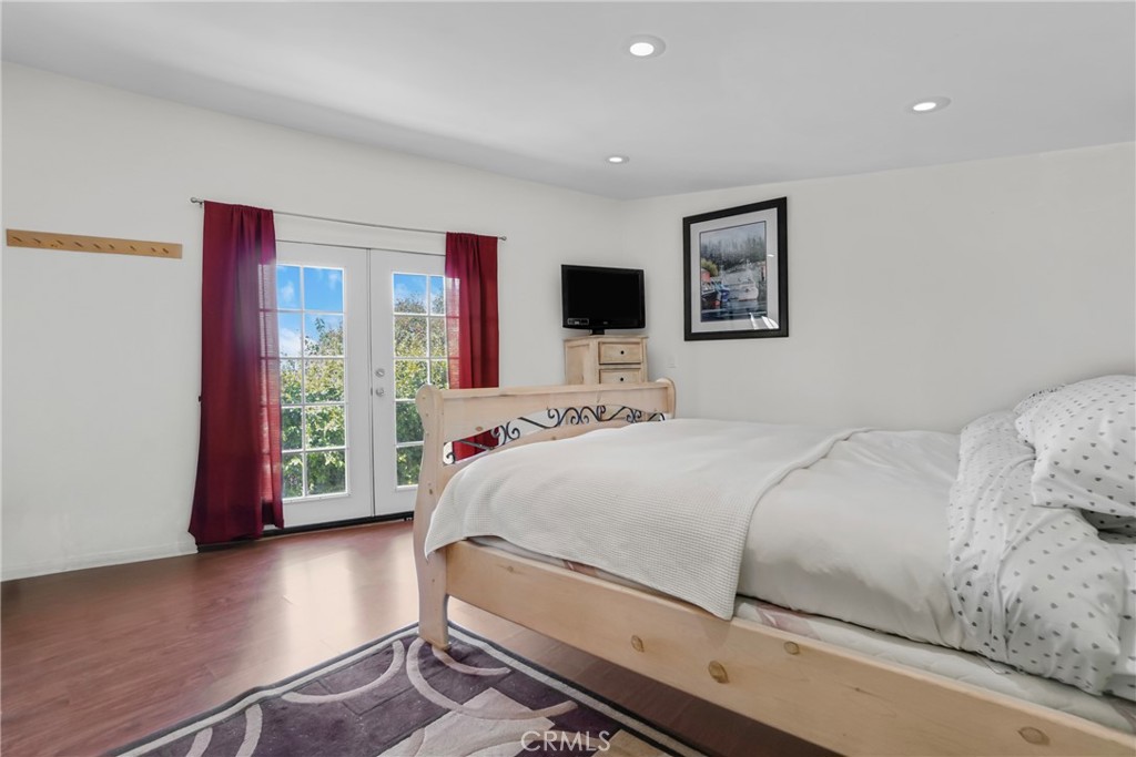 3837 Sherview Property Photo 10