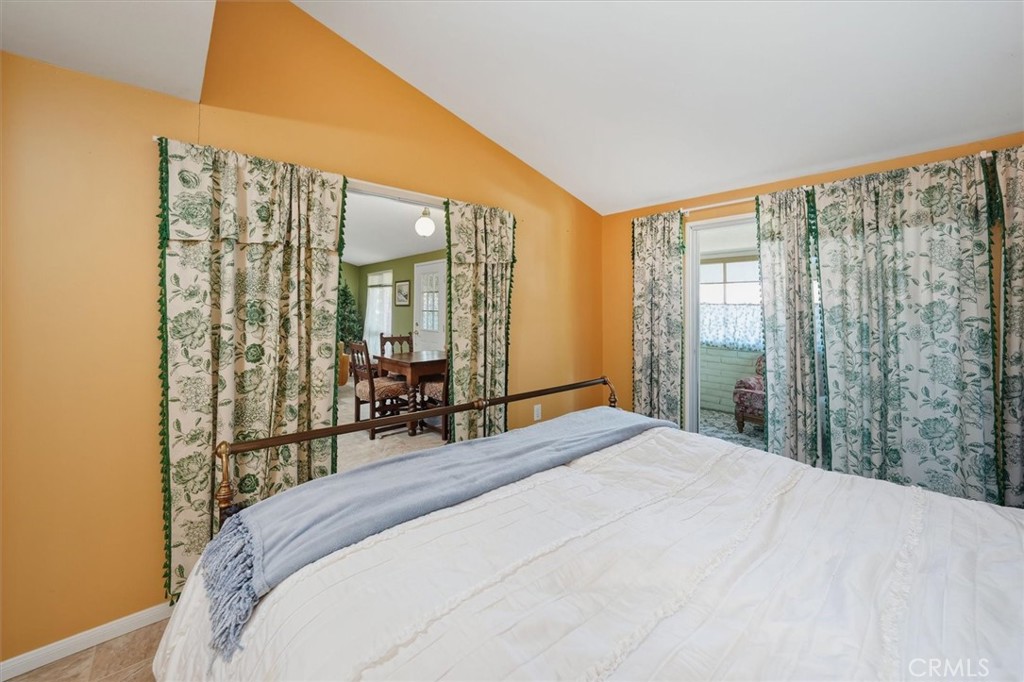 26742 Whispering Leaves, Unit B Property Photo 13