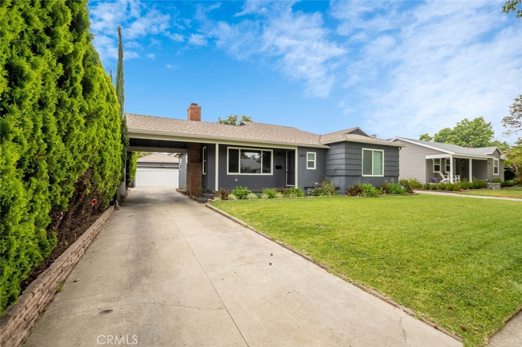 6633 Costello Avenue Property Photo 2