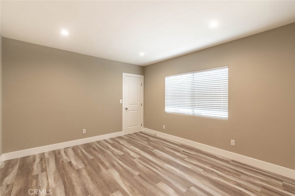 6633 Costello Avenue Property Photo 10