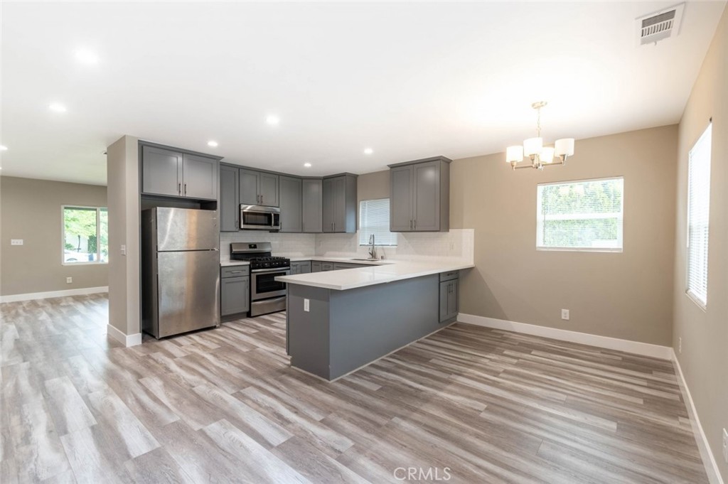 6633 Costello Avenue Property Photo 16