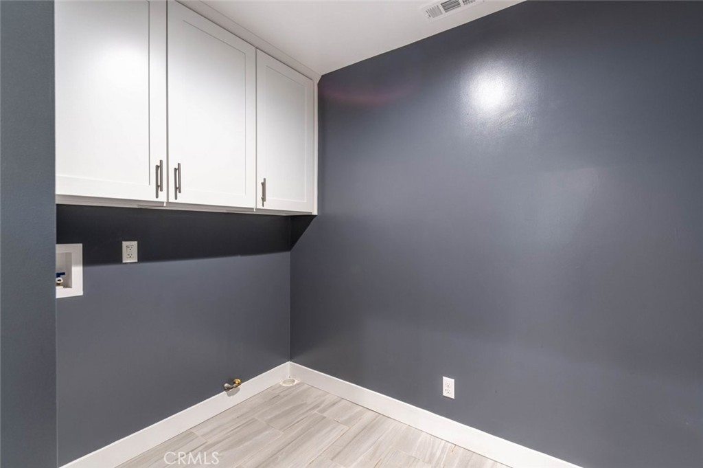6633 Costello Avenue Property Photo 17