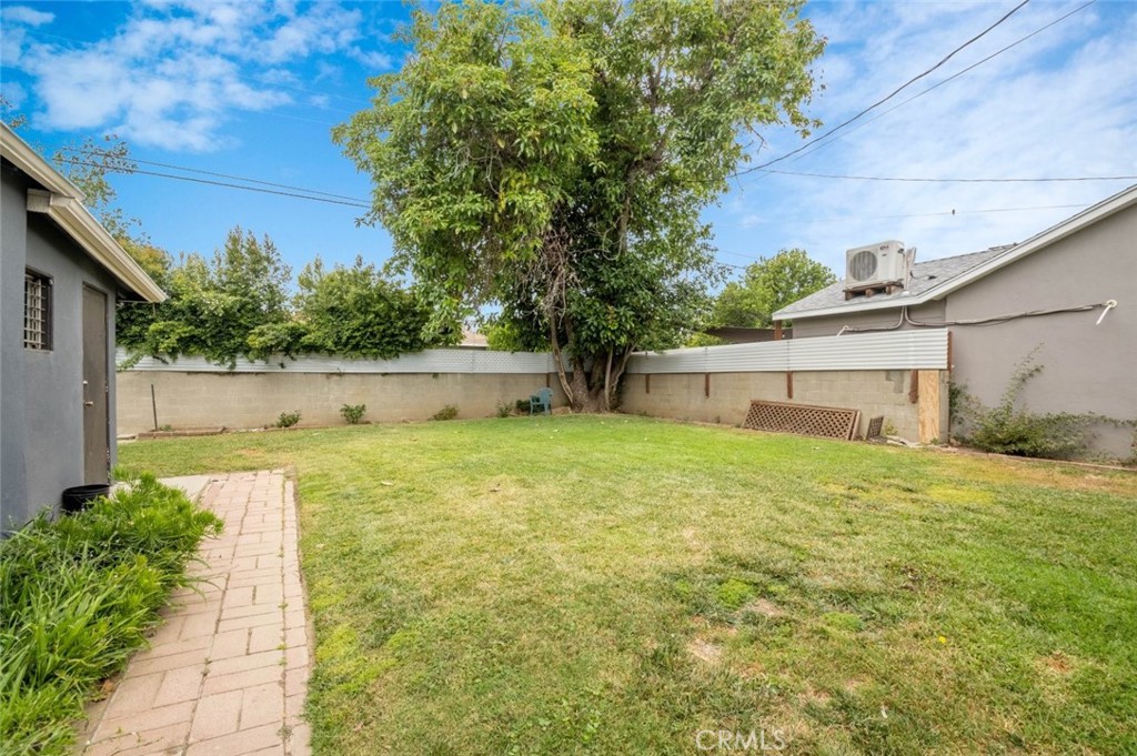 6633 Costello Avenue Property Photo 24