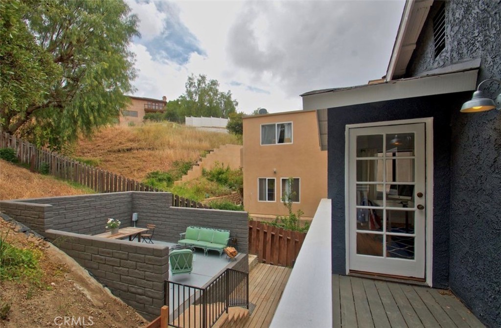 4250 Canoga Property Photo 16
