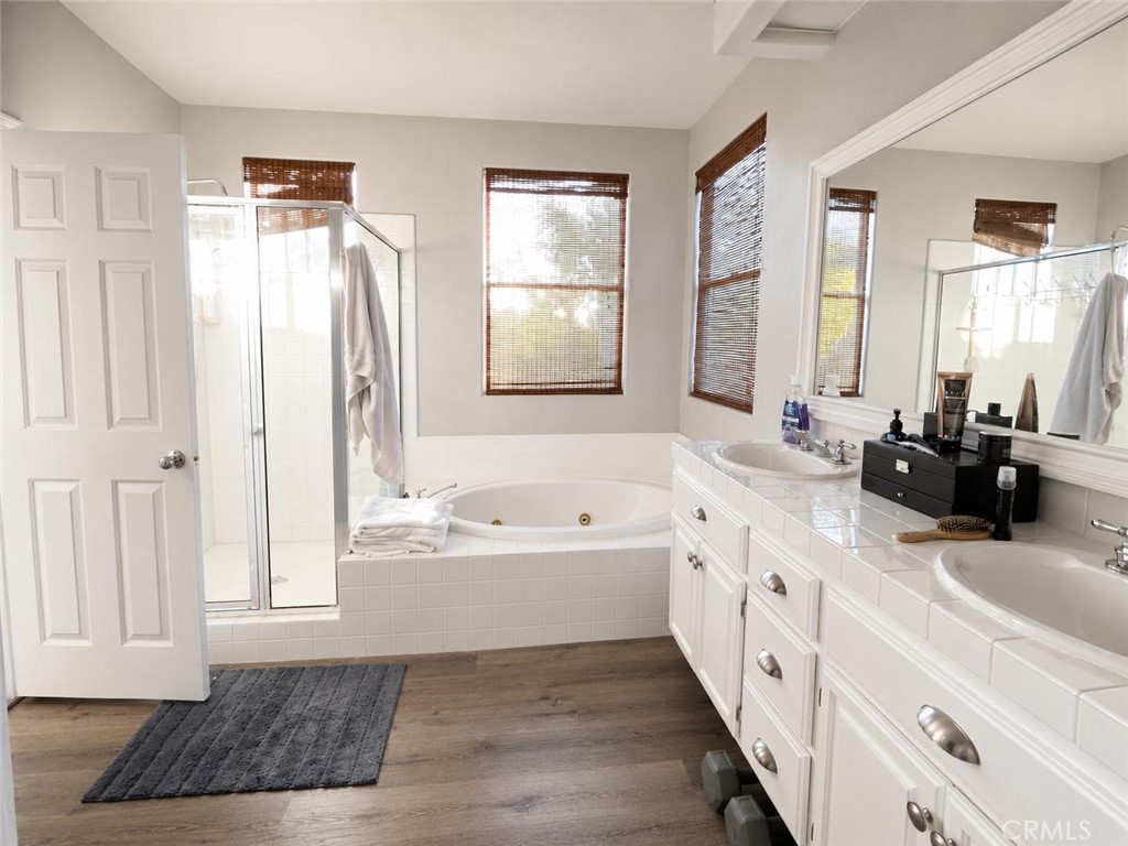 3955 Sunsetridge Road Property Photo 9