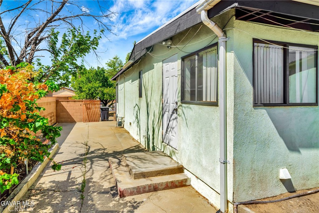 1160 W Avenue J5 Property Photo 33