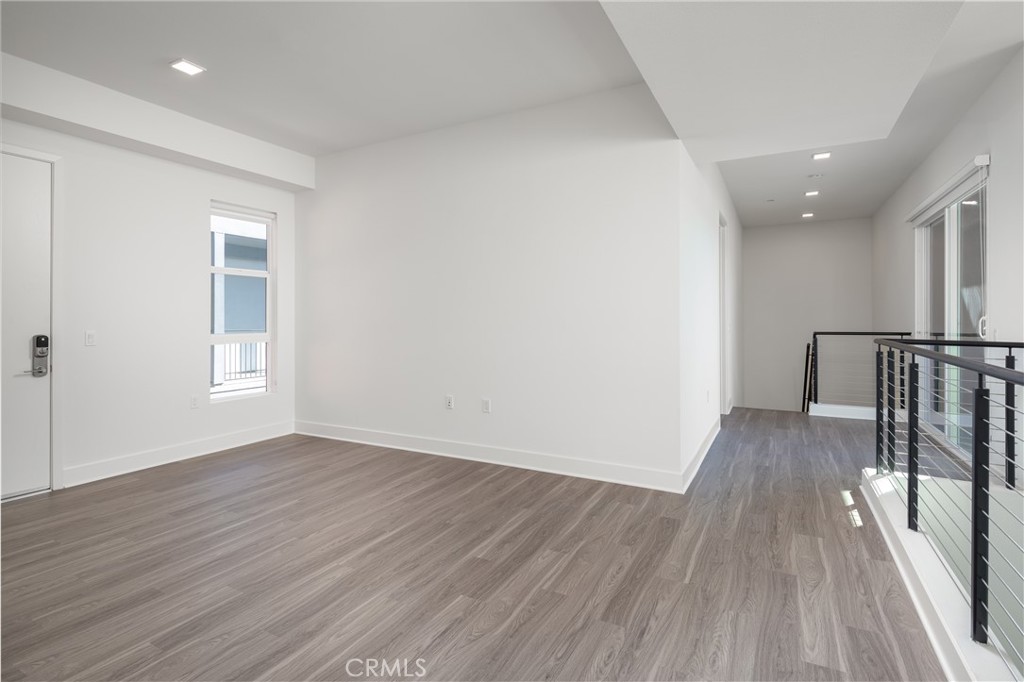 6800 Variel Avenue 204 Property Photo 26