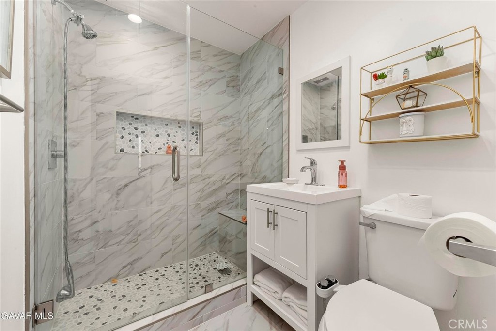 46408 172nd E Property Photo 17