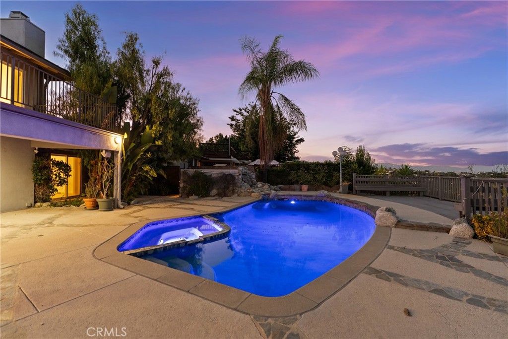 6758 Julie Property Photo 6