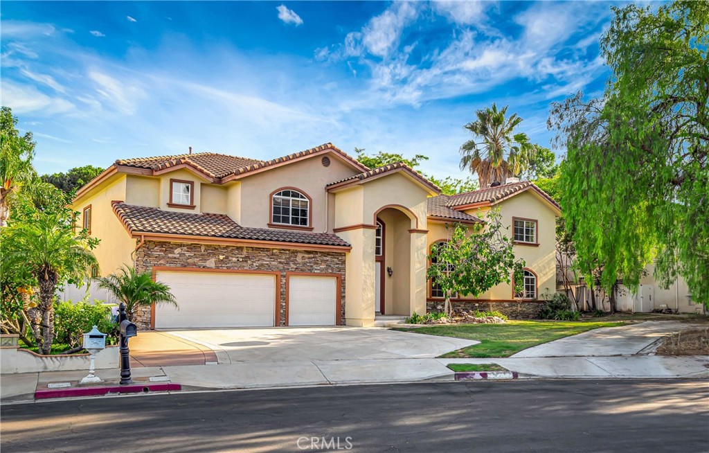 23556 Lull Property Photo 3