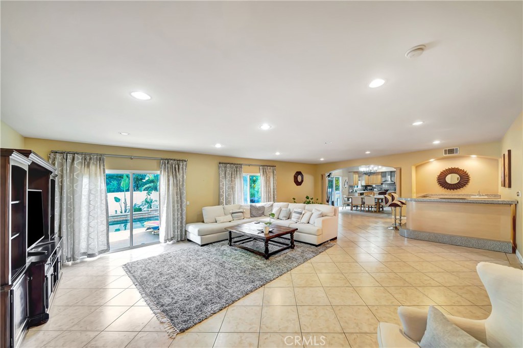 23556 Lull Property Photo 16