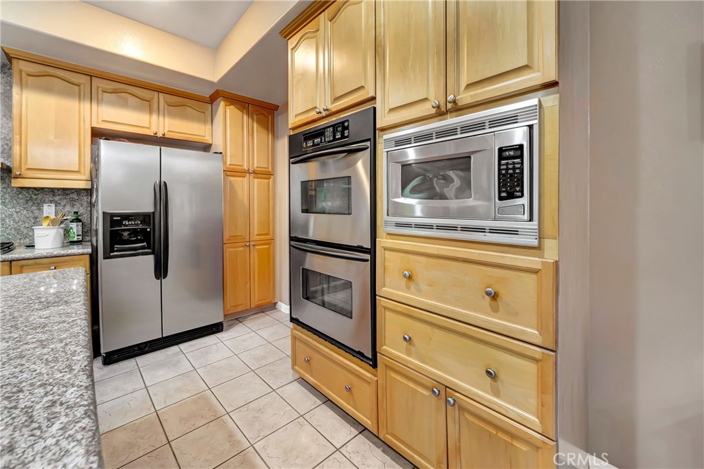 23556 Lull Property Photo 23