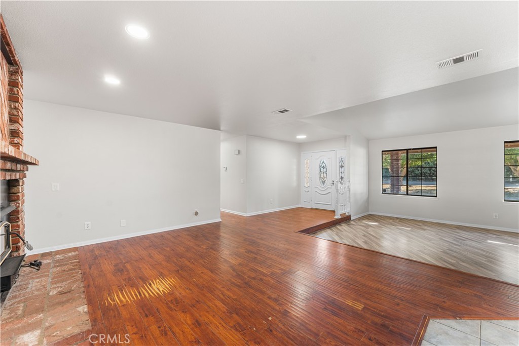 47840 91st W Property Photo 10