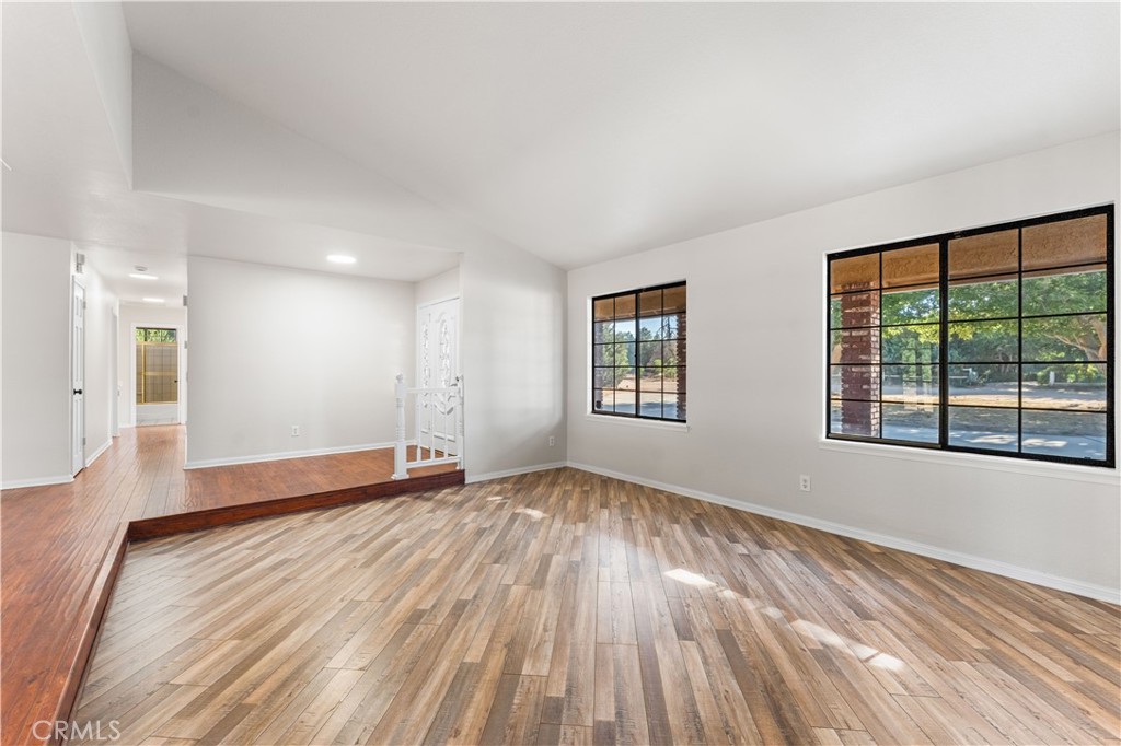 47840 91st W Property Photo 14