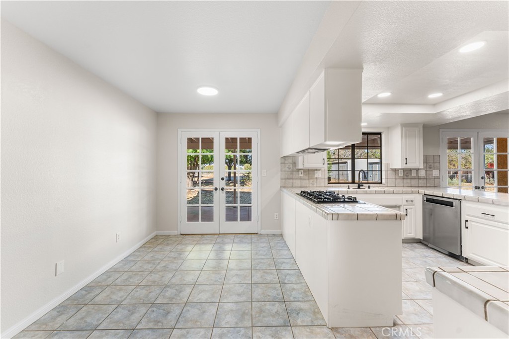 47840 91st W Property Photo 21