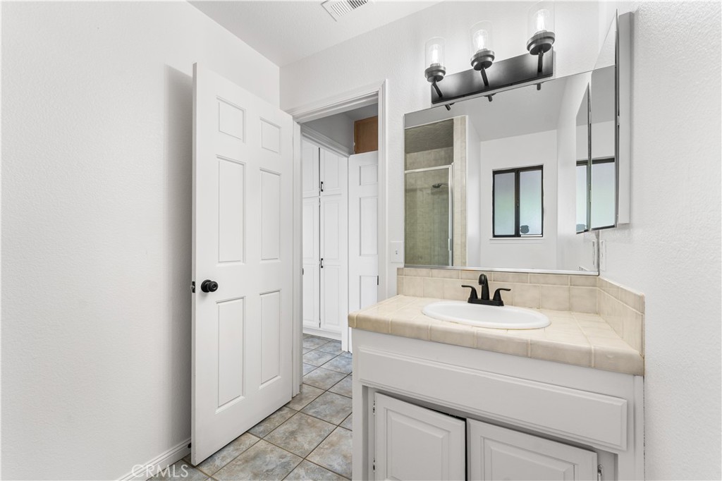 47840 91st W Property Photo 25