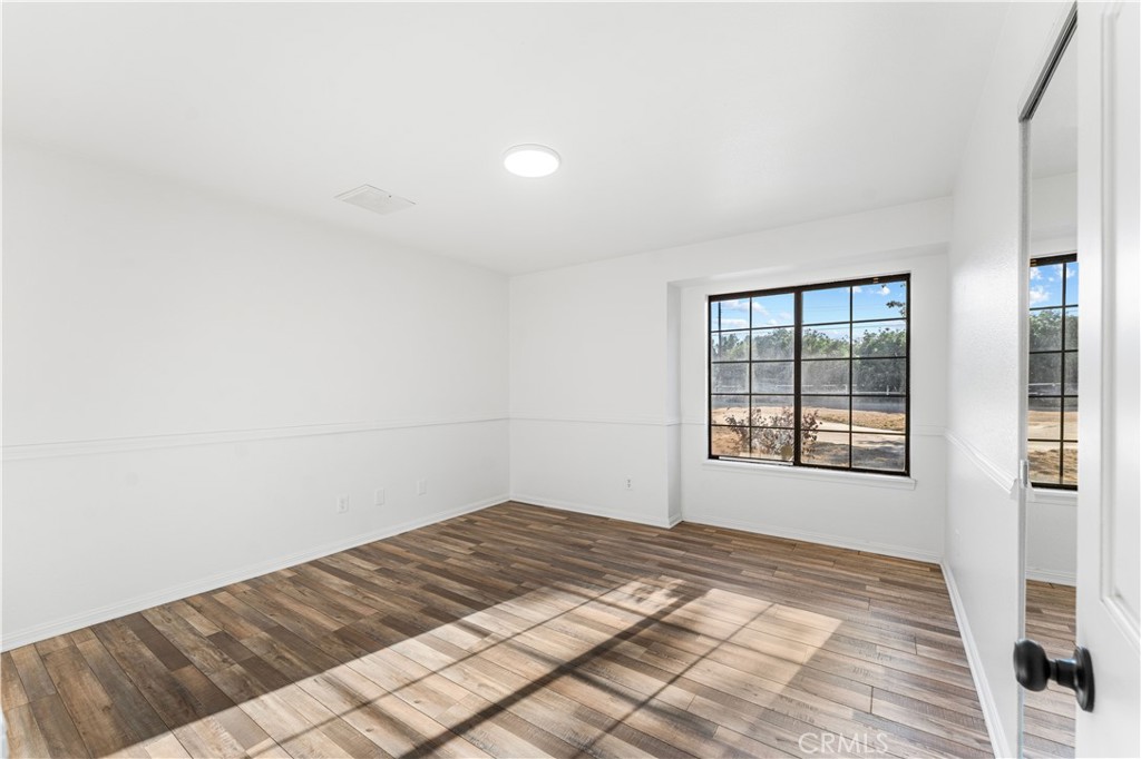 47840 91st W Property Photo 29