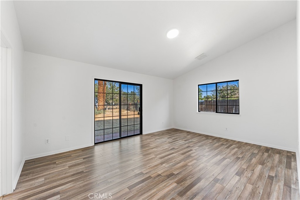 47840 91st W Property Photo 32