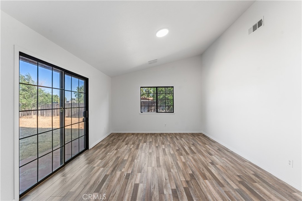 47840 91st W Property Photo 35