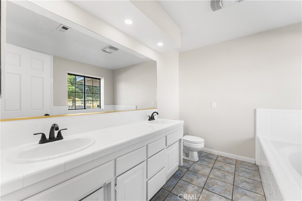 47840 91st W Property Photo 36