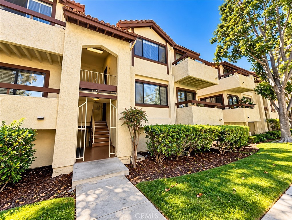 18105 Sundowner Way 978 Property Photo 1