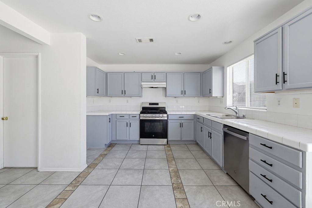 14065 Mare Lane Property Photo 5