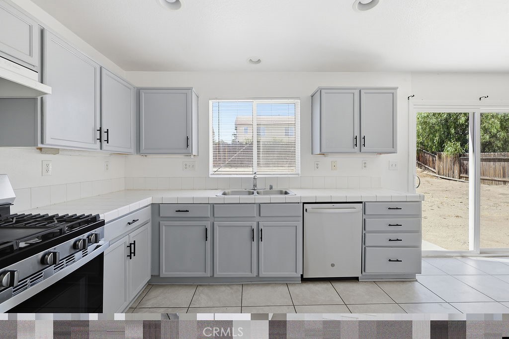 14065 Mare Lane Property Photo 6