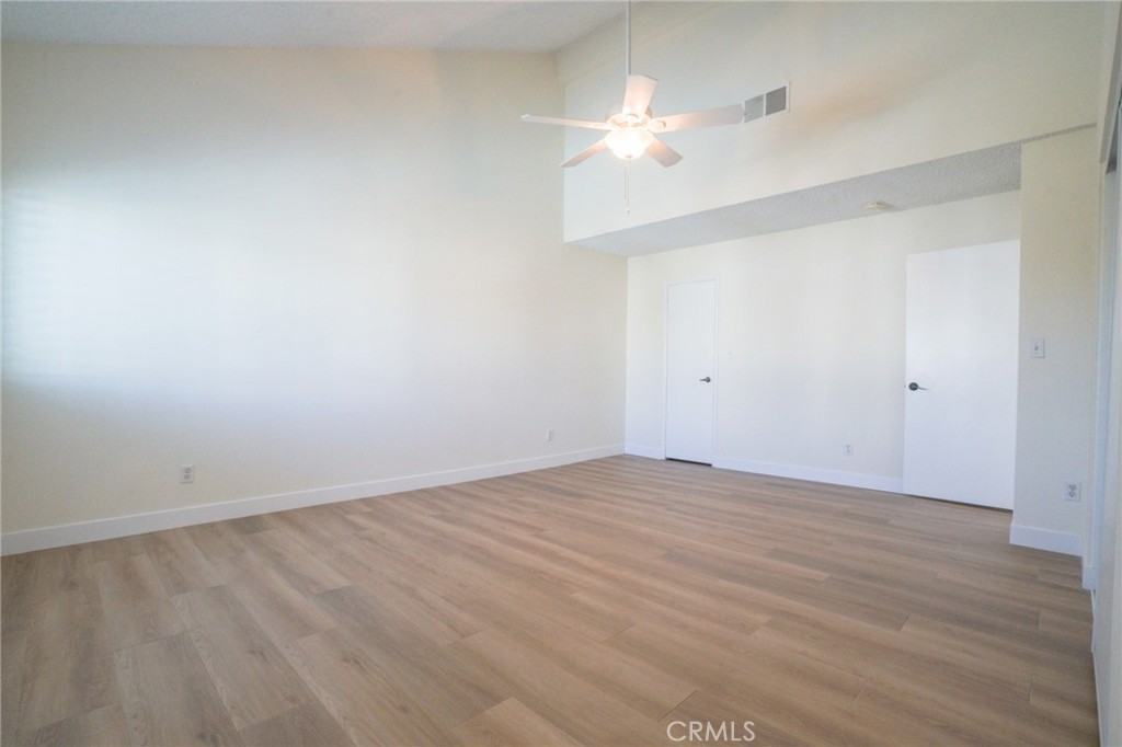 19231 Sherman Way 25 Property Photo 21