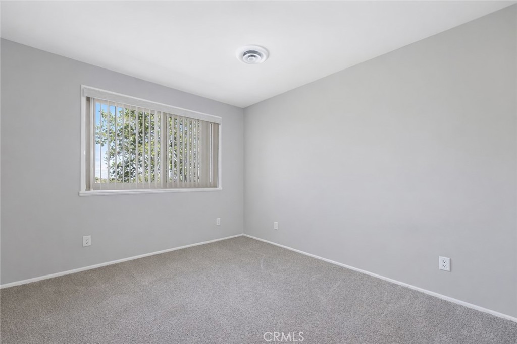 25030 Atwood Boulevard Property Photo 15