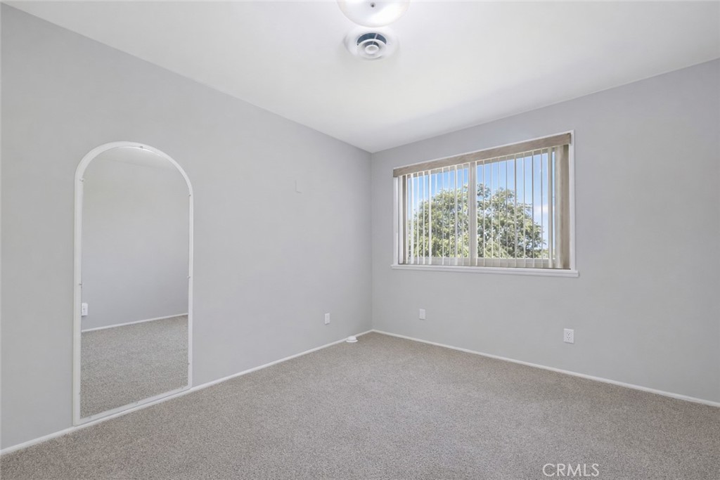 25030 Atwood Boulevard Property Photo 19