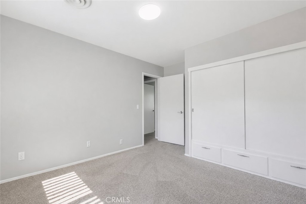 25030 Atwood Boulevard Property Photo 23
