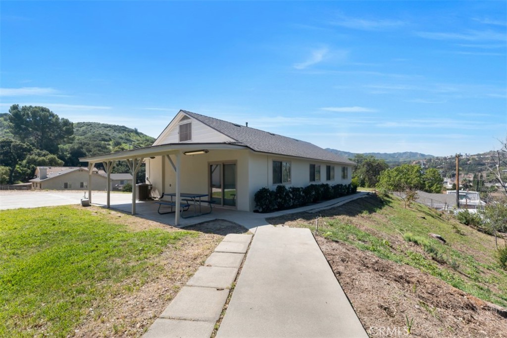 25030 Atwood Boulevard Property Photo 30
