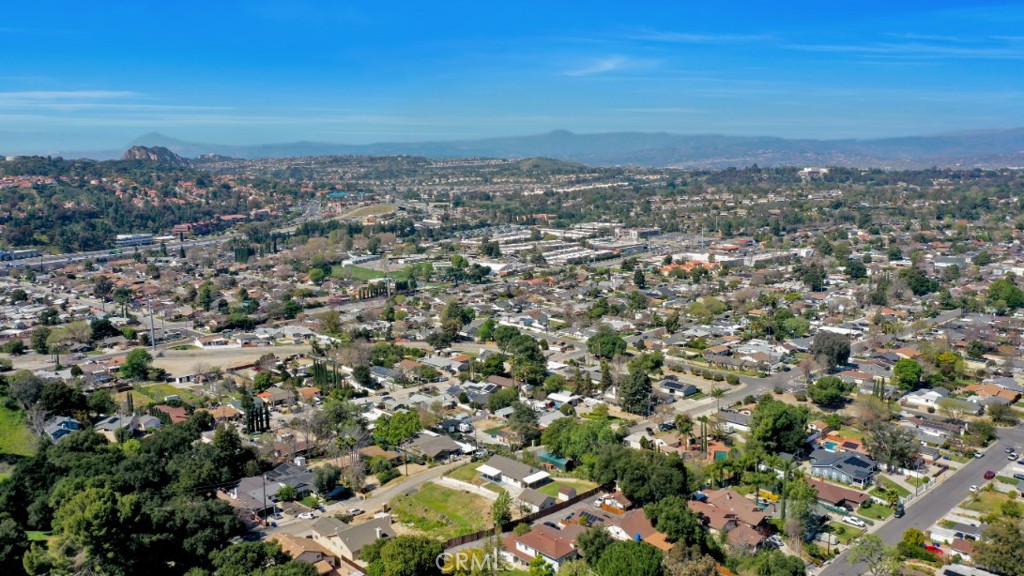 25030 Atwood Boulevard Property Photo 37