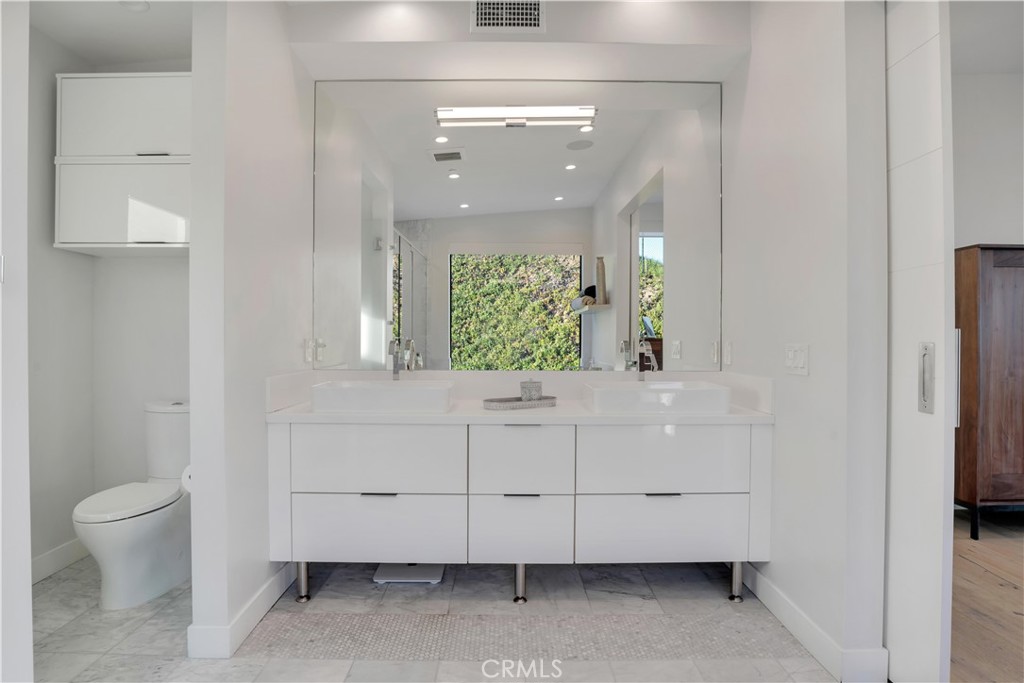 4326 Coronet Drive Property Photo 40