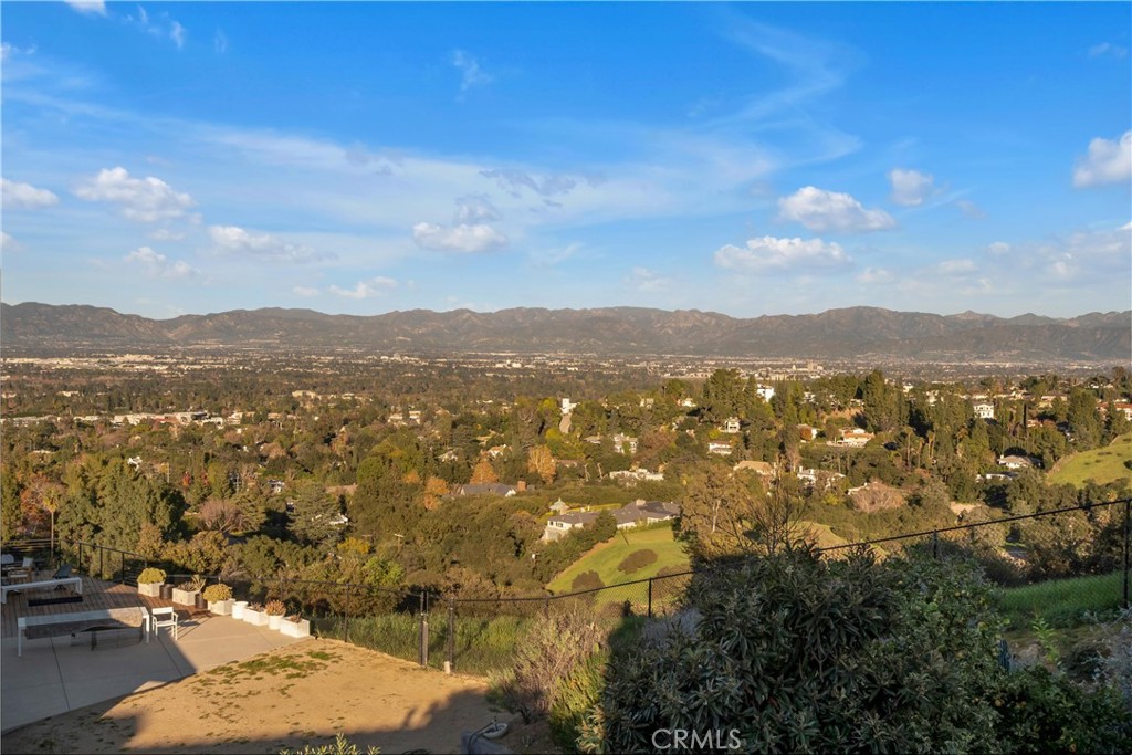 4326 Coronet Drive Property Photo 44