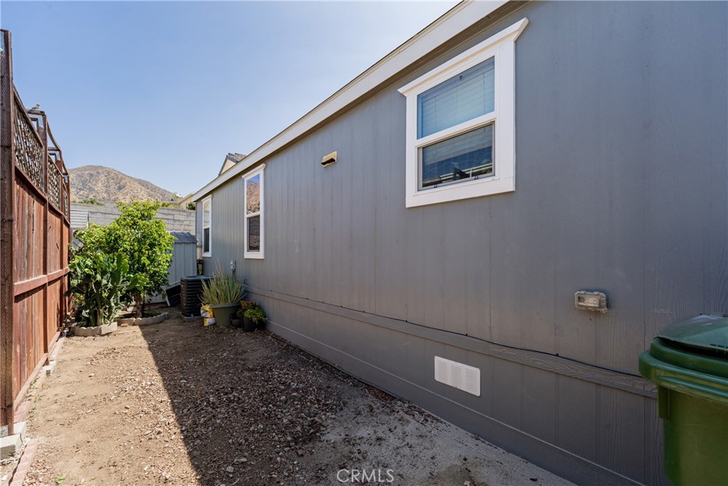 16079 Yarnell St B20 Property Photo 3