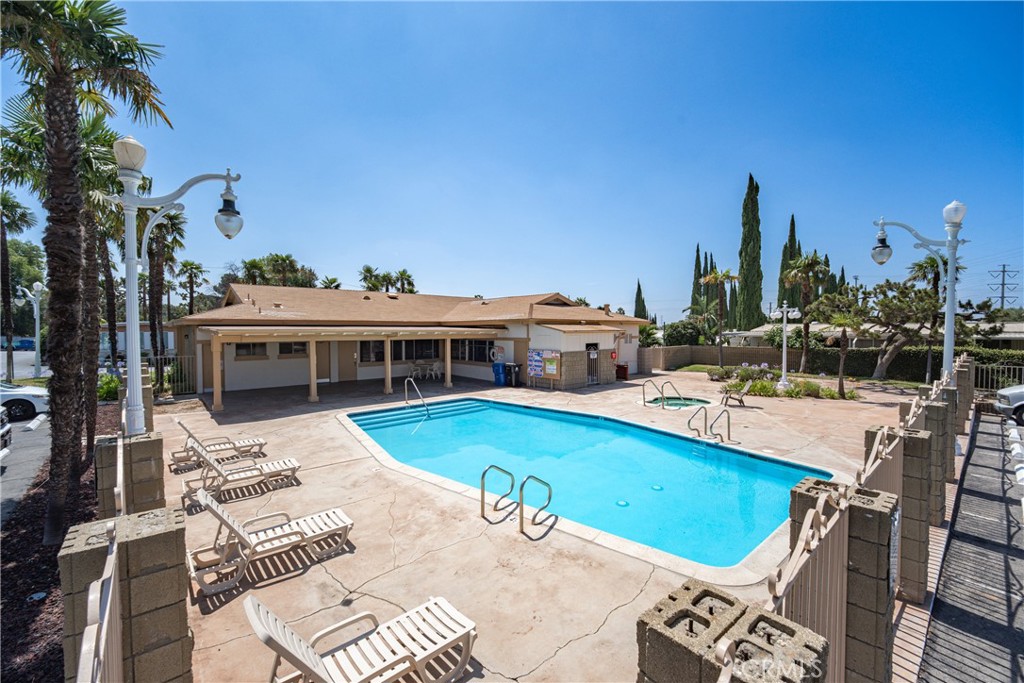 16079 Yarnell St B20 Property Photo 4