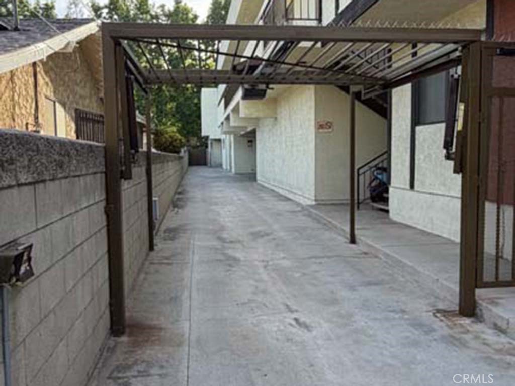 5227 Eagle Dale 2 Property Photo 18