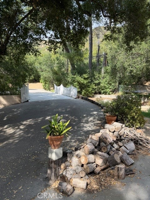 24745 Mulholland Property Photo 11