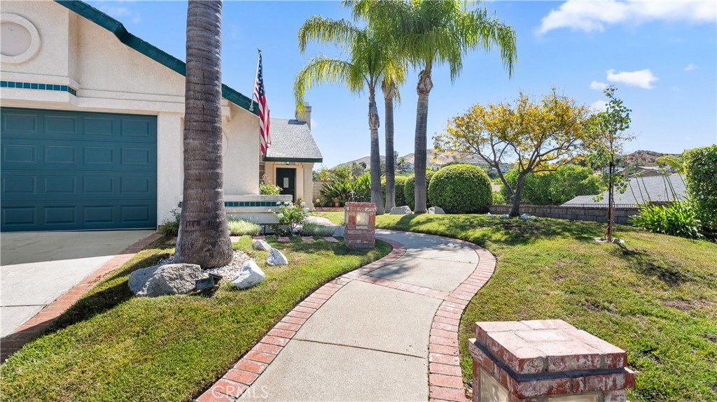 28924 Raintree Lane Property Photo 8