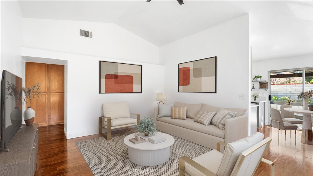 28924 Raintree Lane Property Photo 11