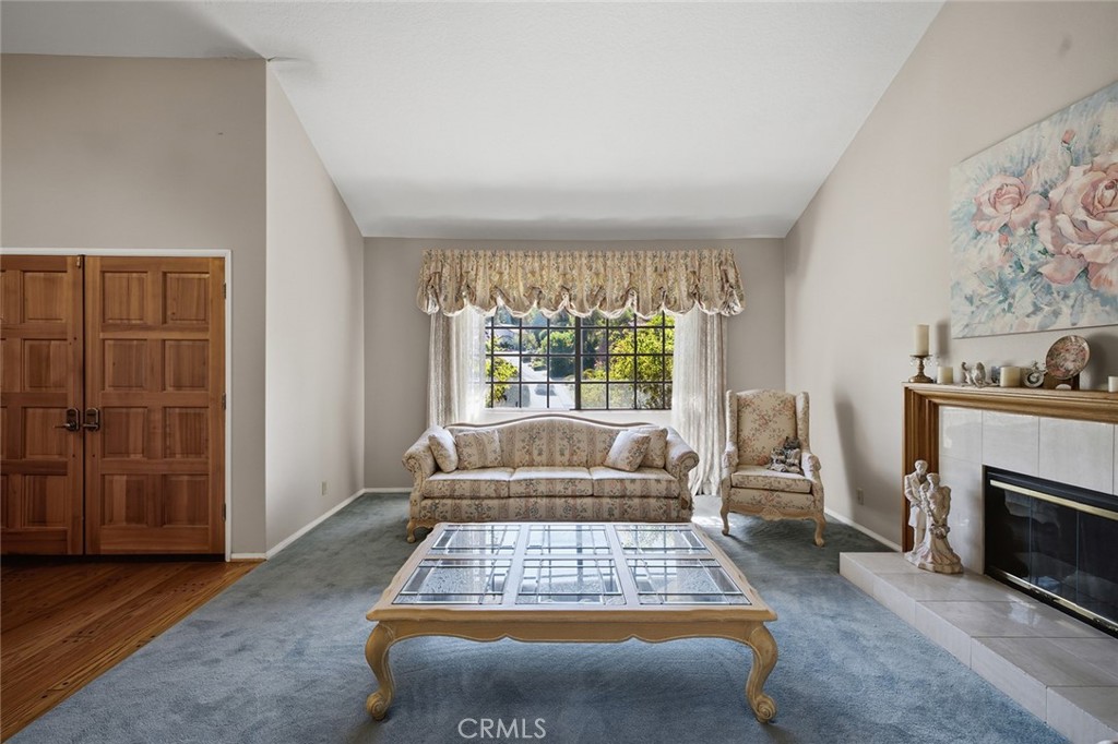 7278 Elmsbury Lane Property Photo 11