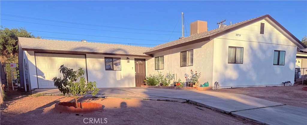 38714 Frontier Property Photo 2