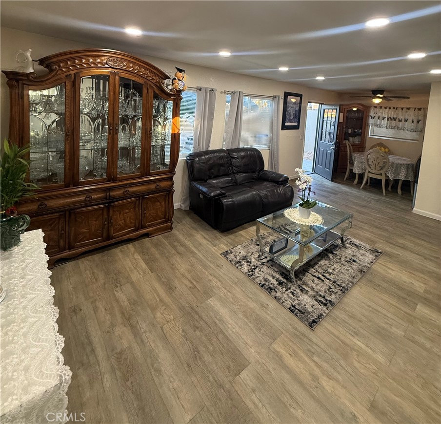 38714 Frontier Property Photo 3
