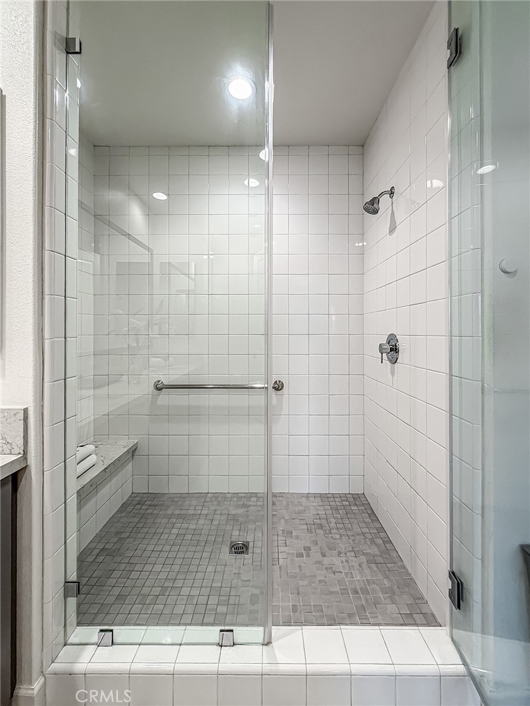 2402 Conroy Avenue Property Photo 41