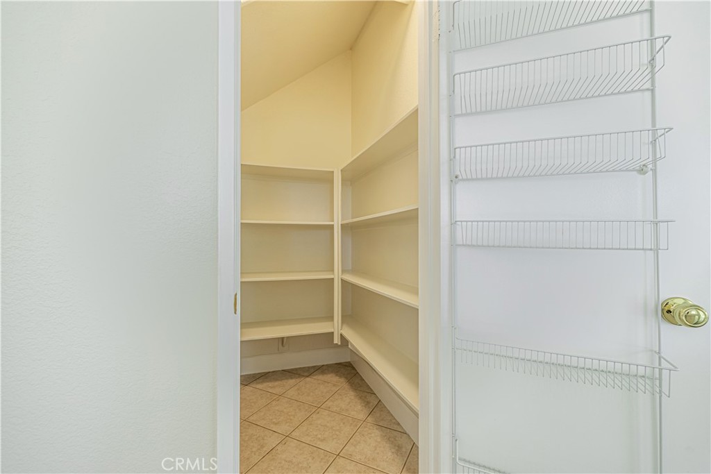 42327 42nd Street W Property Photo 19