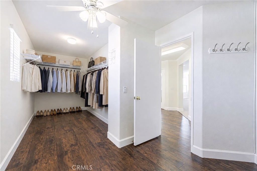 42327 42nd Street W Property Photo 33