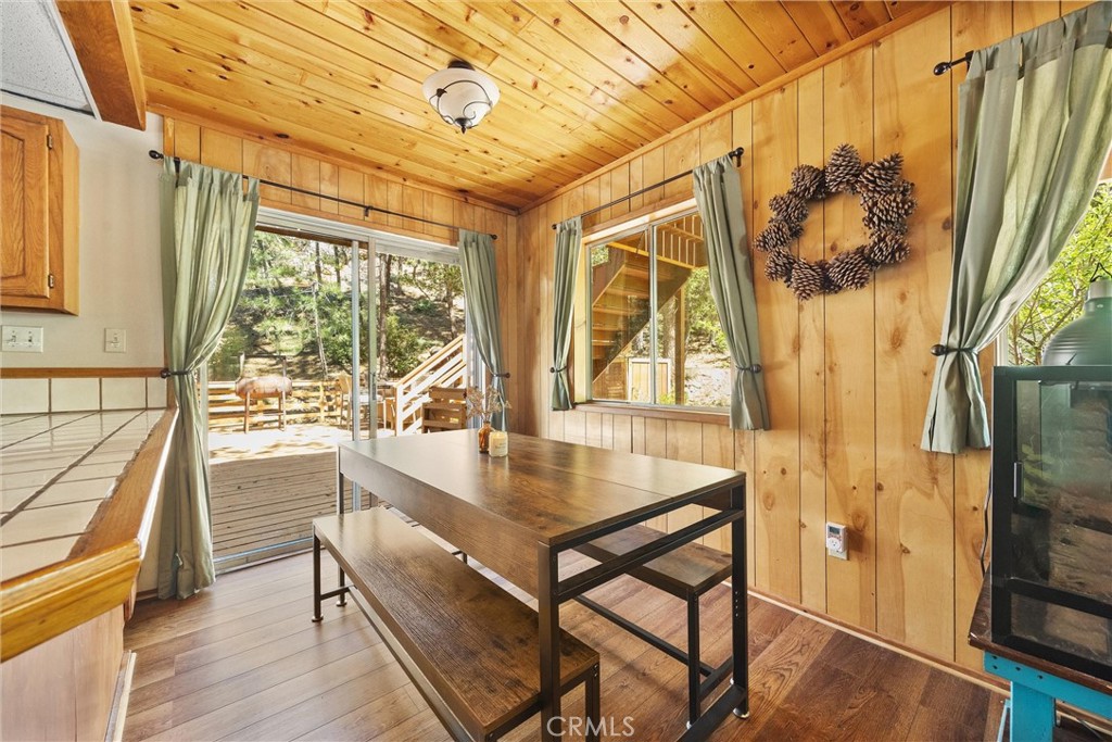 1429 Zermatt Drive Property Photo 10